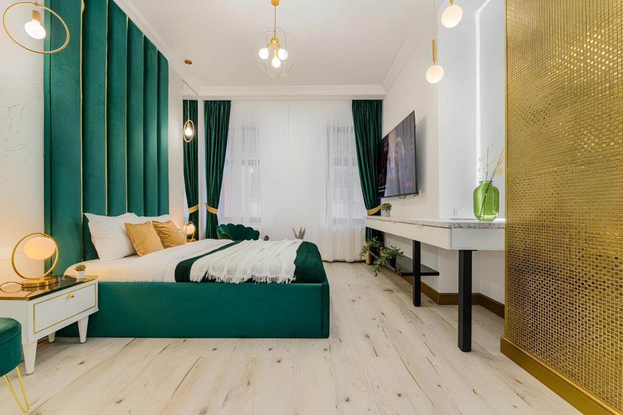 Golden Greens - Mountain Scenery Apartamento